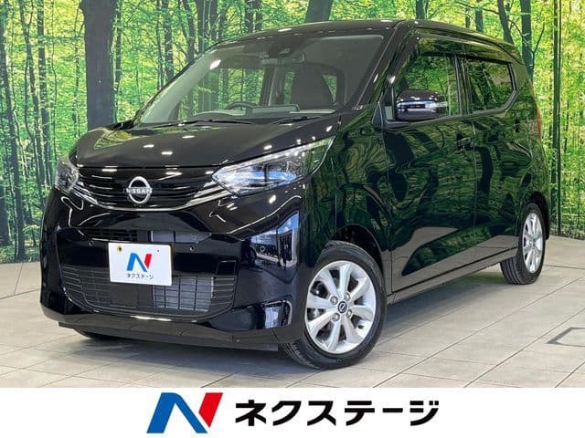 NISSAN