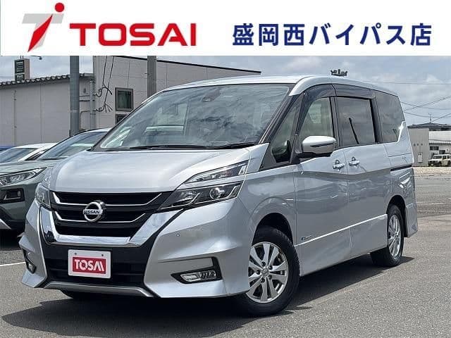 NISSAN