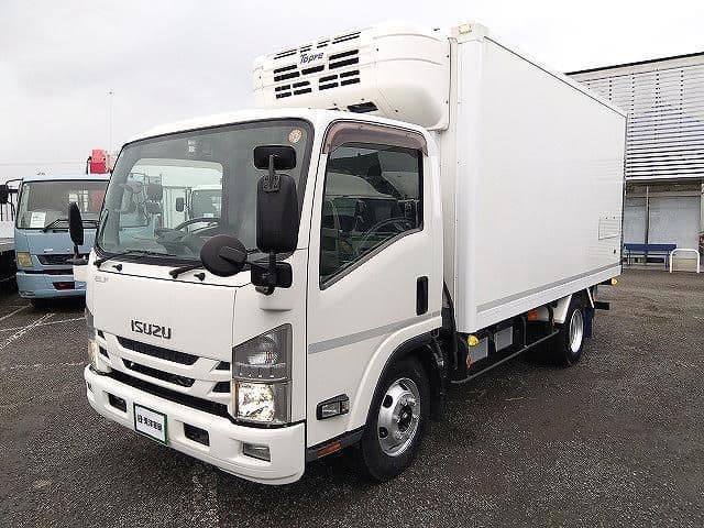 ISUZU