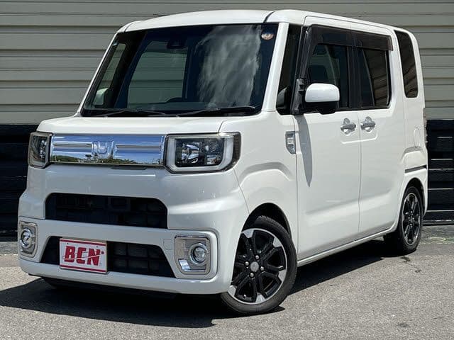Car image 1