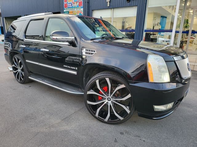 CADILLAC