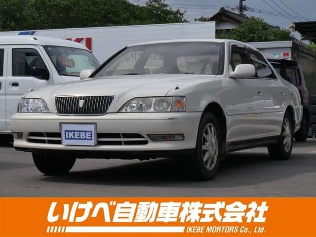 TOYOTA CRESTA