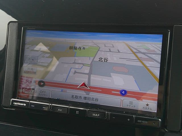 Car thumbnail 4