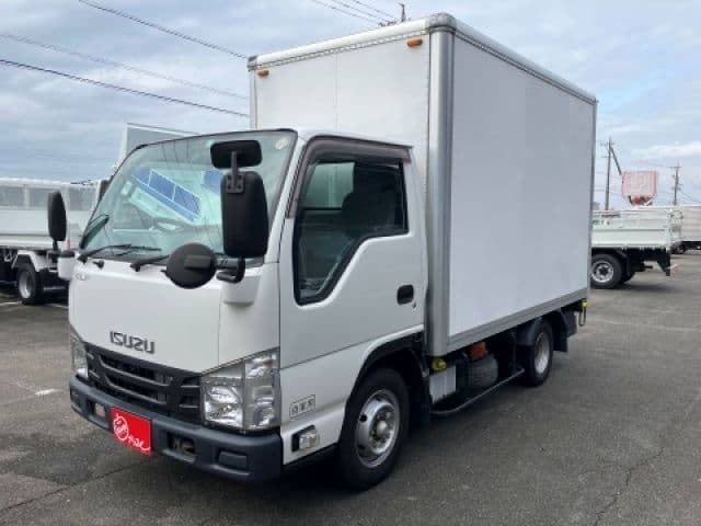 ISUZU