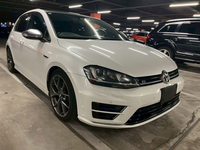 VOLKSWAGEN VOLKSWAGEN GOLF R