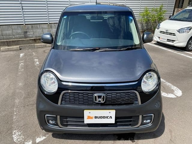 Car thumbnail 3