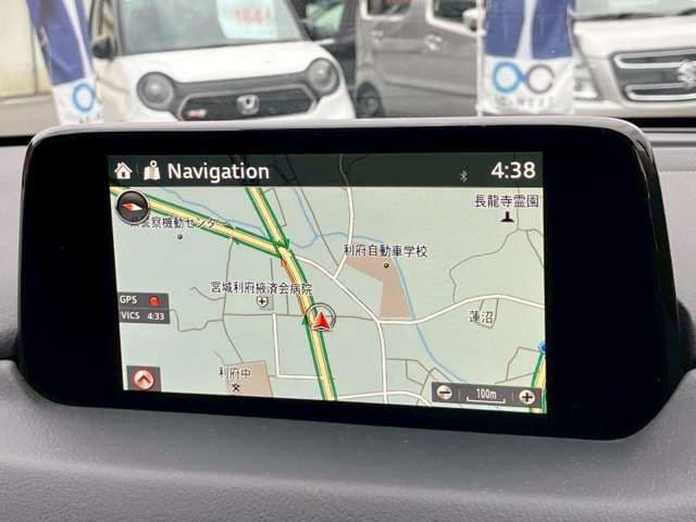 Car thumbnail 4