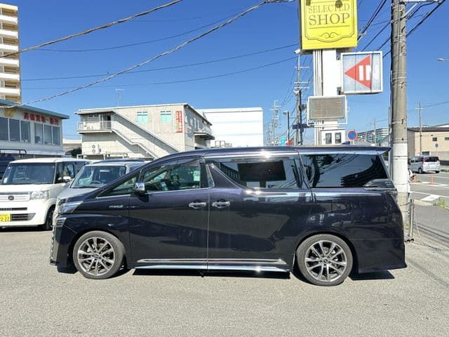 Car thumbnail 4