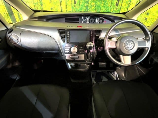 Car thumbnail 2