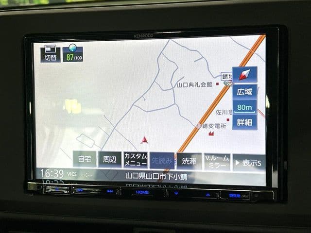 Car thumbnail 3