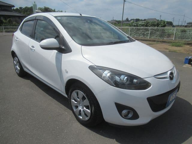 Car thumbnail 3