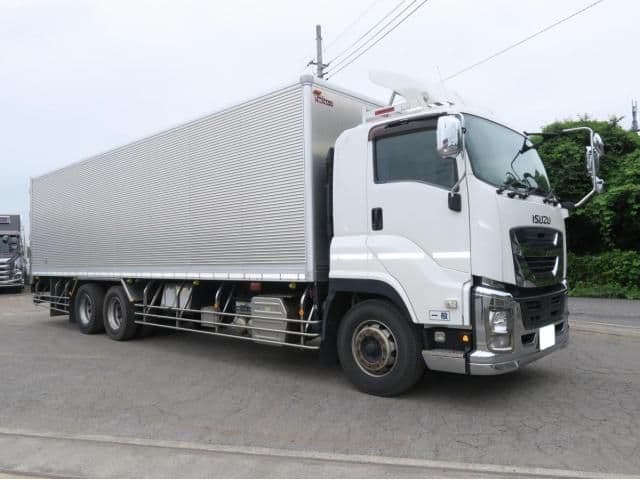 ISUZU