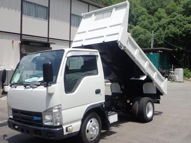 ISUZU