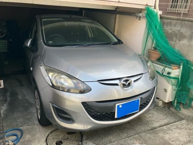 Car image 1