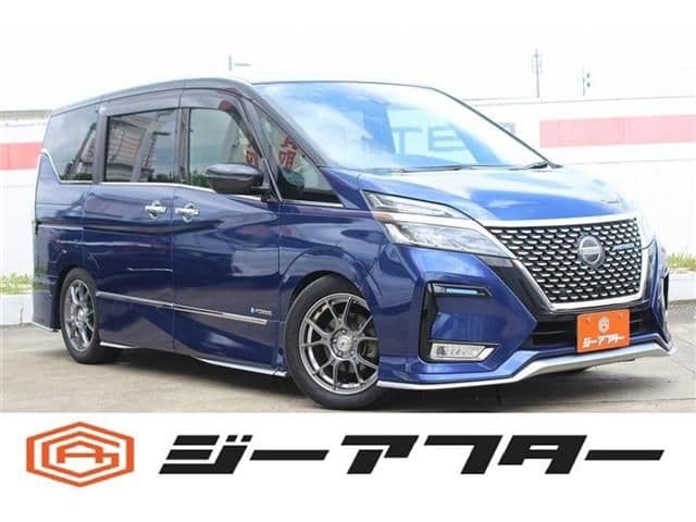 NISSAN