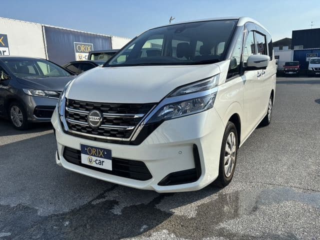 NISSAN
