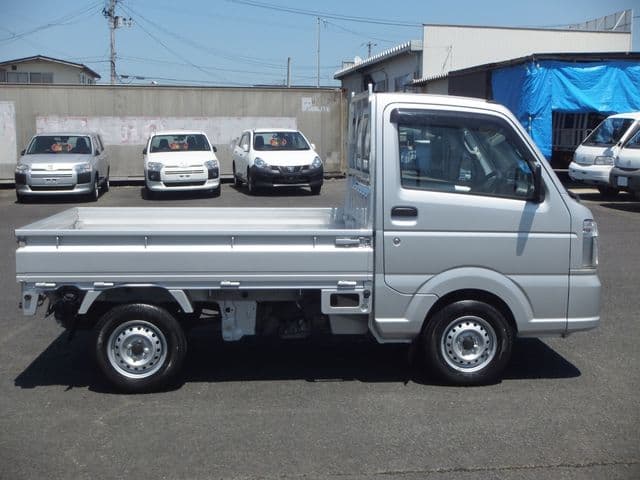 Car thumbnail 4