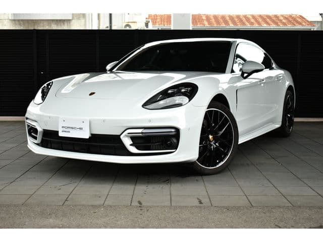 PORSCHE