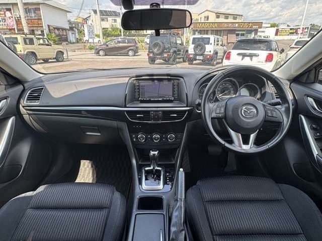 Car thumbnail 2