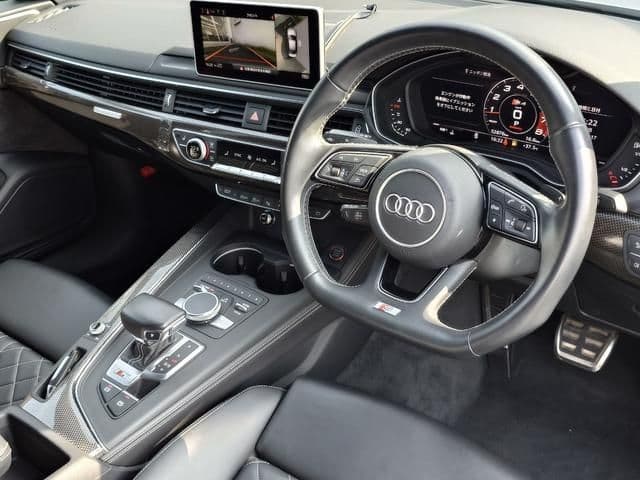 Car thumbnail 2