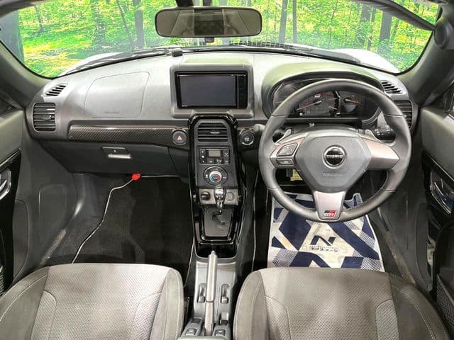 Car thumbnail 2