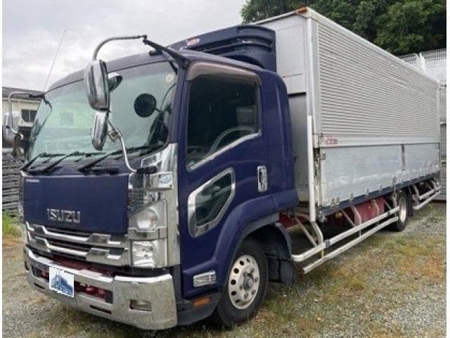 ISUZU