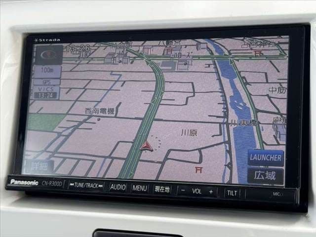 Car thumbnail 3