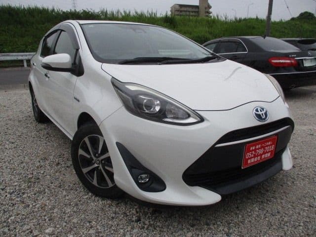 Car image 1