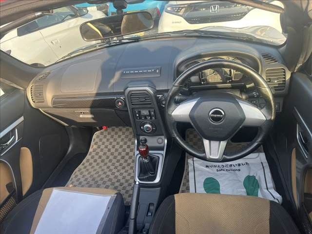Car thumbnail 3