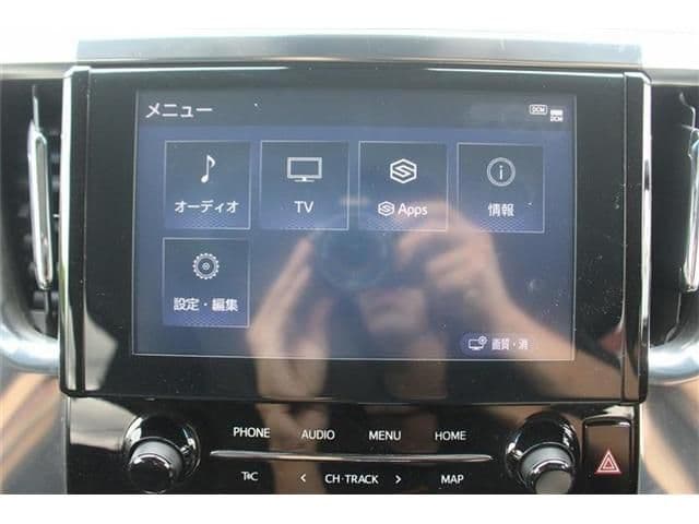 Car thumbnail 3
