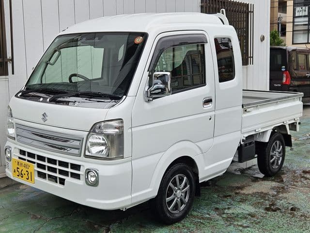 SUZUKI