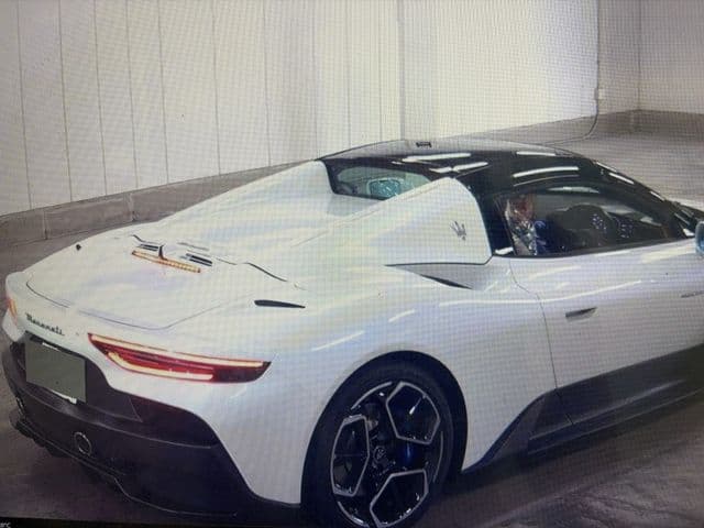 Car thumbnail 4
