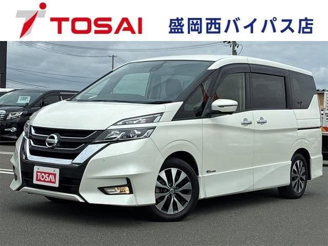 NISSAN