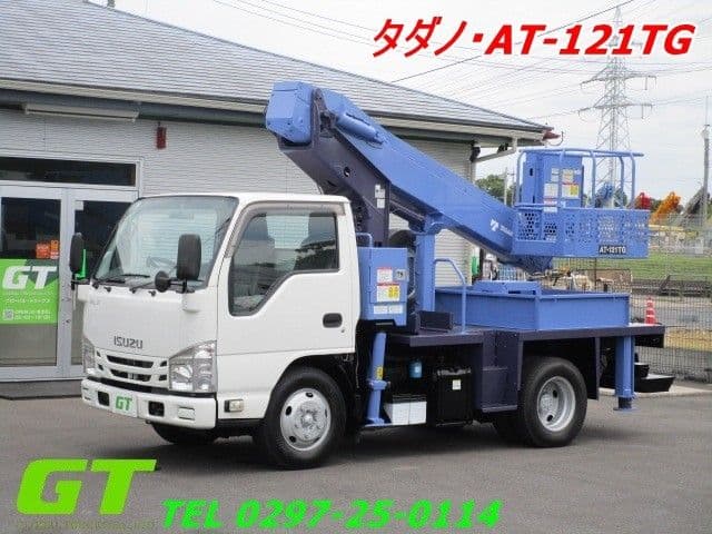 ISUZU