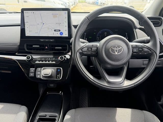 Car thumbnail 3