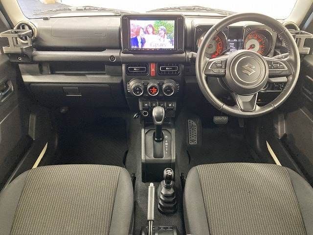 Car thumbnail 2