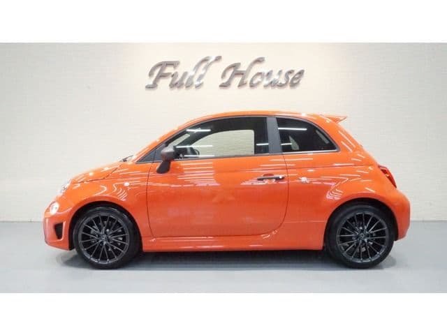 Car image 1
