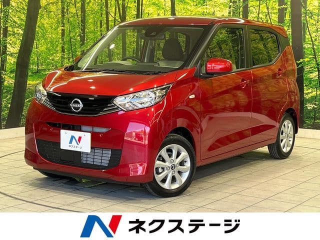 NISSAN