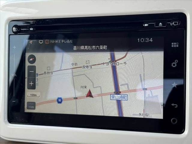 Car thumbnail 3