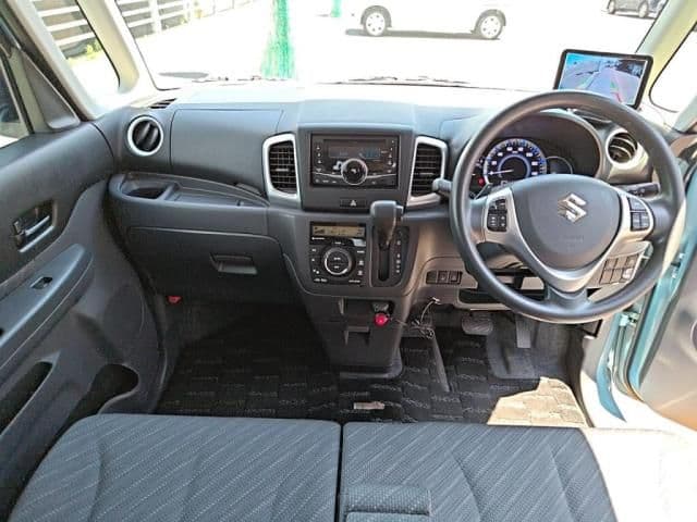 Car thumbnail 3