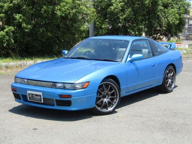 Car thumbnail 3