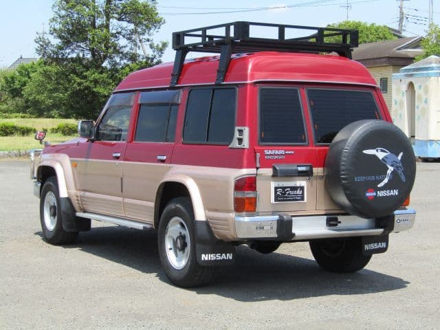 Car thumbnail 2