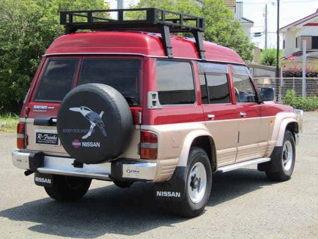 Car thumbnail 4