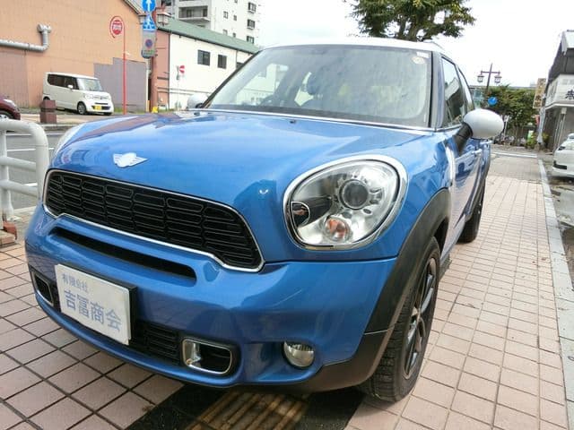 Car thumbnail 2