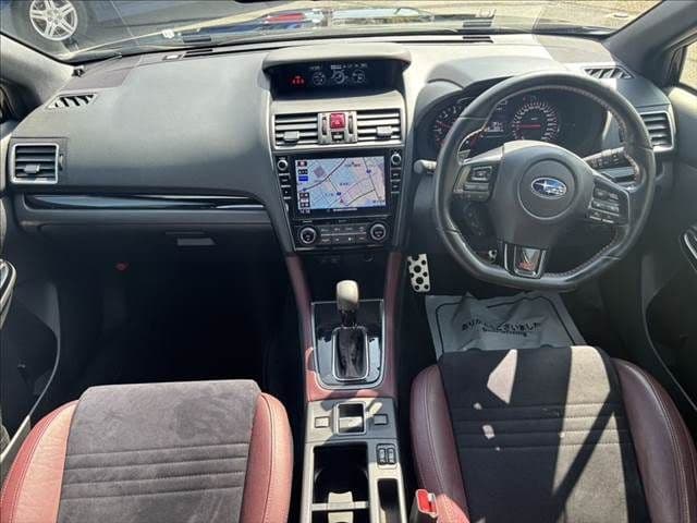 Car thumbnail 3
