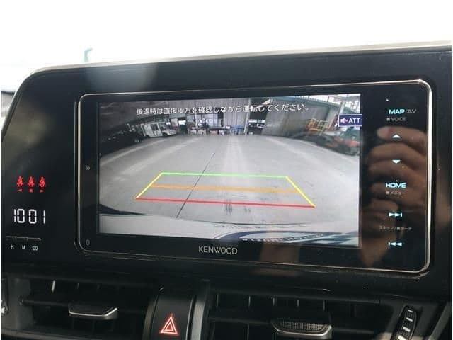 Car thumbnail 4