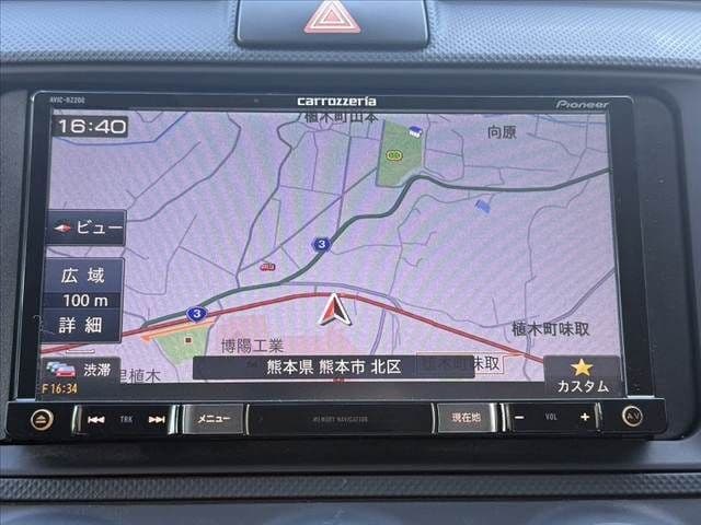 Car thumbnail 3