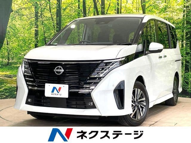 NISSAN