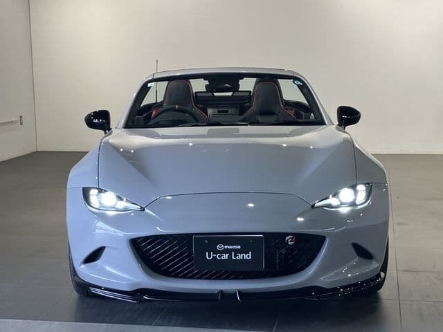 Car thumbnail 4
