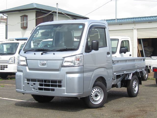 DAIHATSU